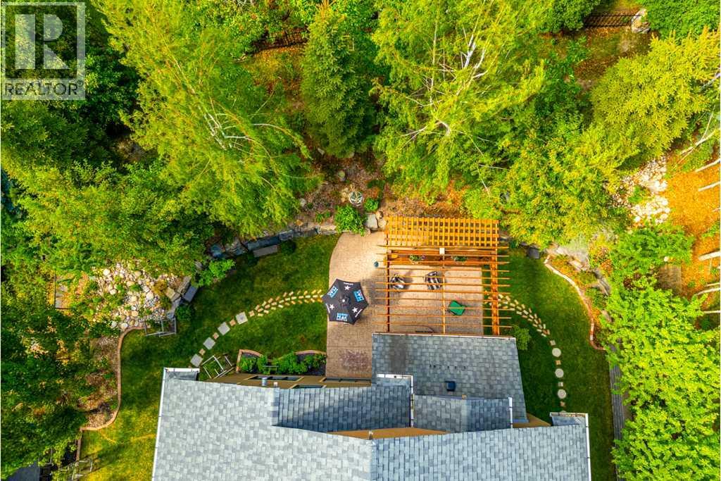 10 Spring Valley Place Sw, Calgary, Alberta  T3H 4V1 - Photo 4 - A2288596