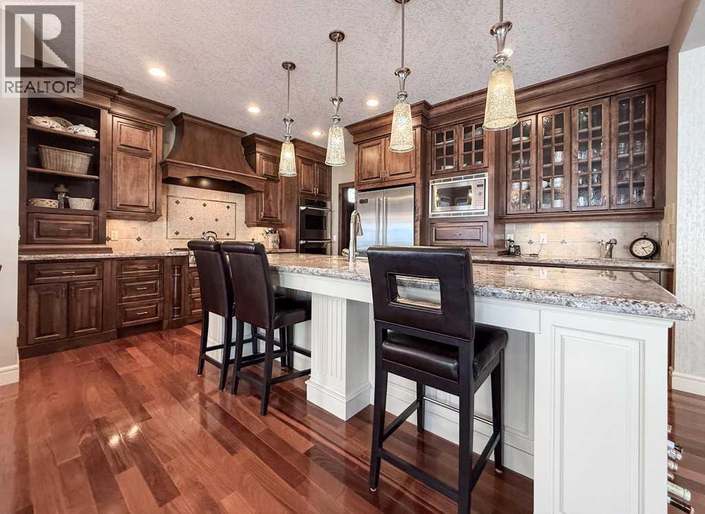 10 Spring Valley Place Sw, Calgary, Alberta  T3H 4V1 - Photo 13 - A2288596