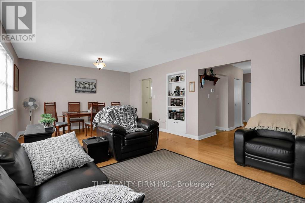 7076 Longwoods Road, London South, Ontario  N6P 1P9 - Photo 8 - X12824492