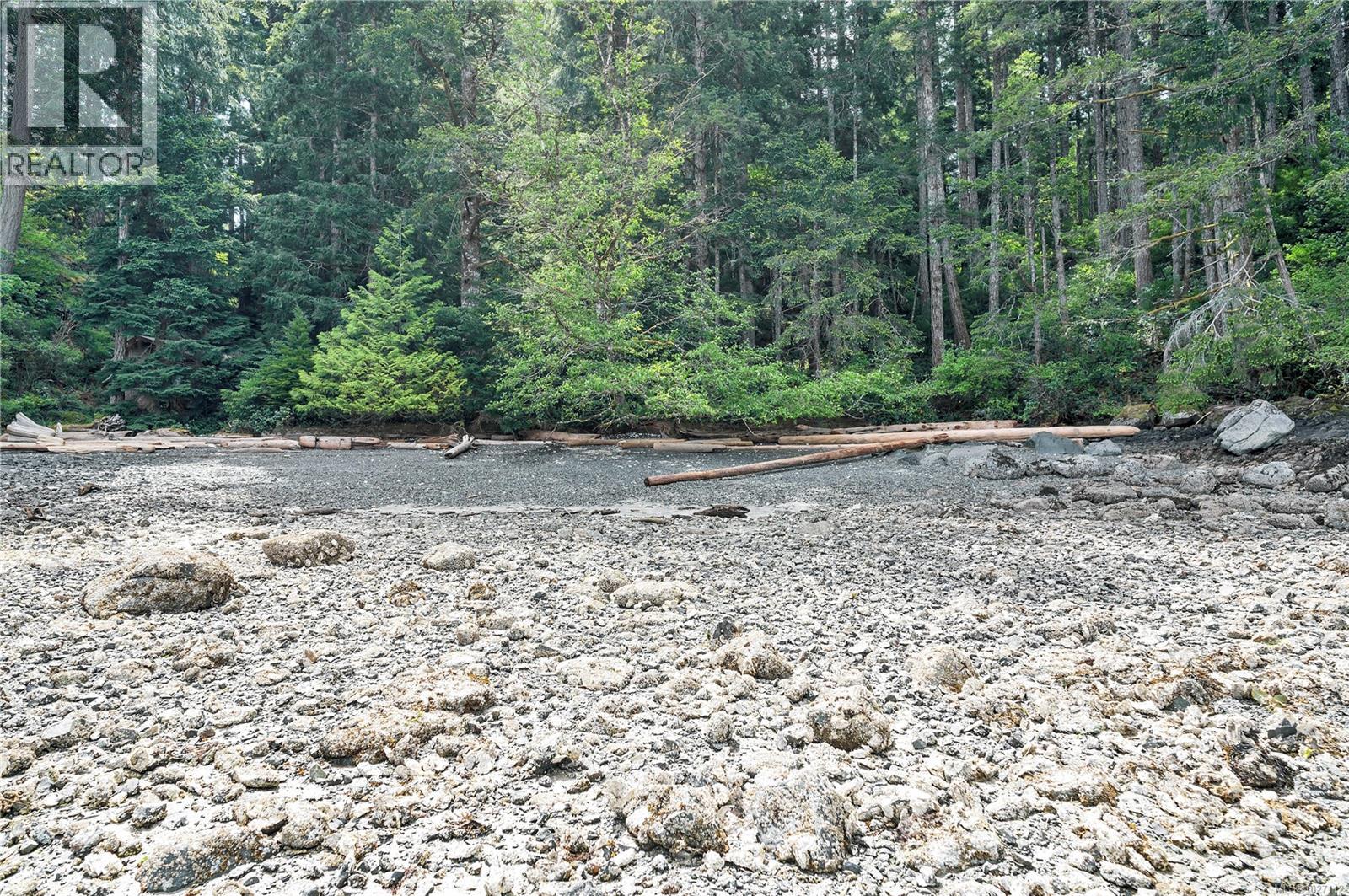 1747 Hyacinthe Bay Rd, Quadra Island, British Columbia  V0P 1H0 - Photo 79 - 1027112