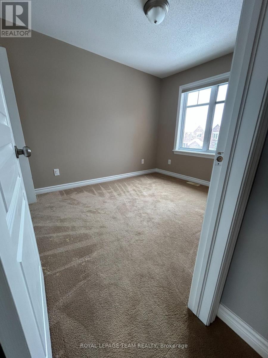 227 Jersey Tea Circle N, Ottawa, Ontario K1V 2L4 - Photo 16 - X12821216