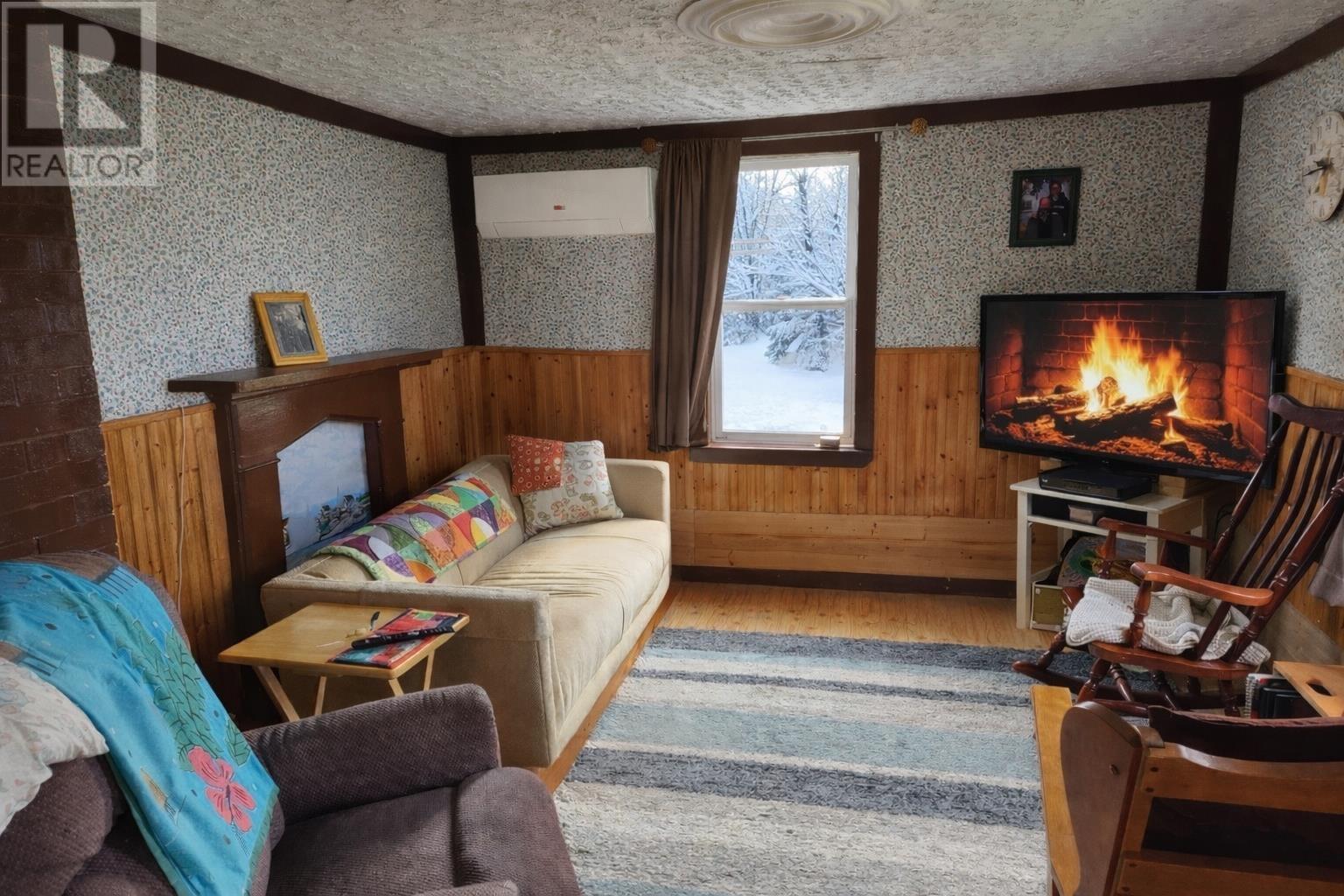 13262 Northside Road, Goose River, Prince Edward Island  C0A 2A0 - Photo 3 - 202603275