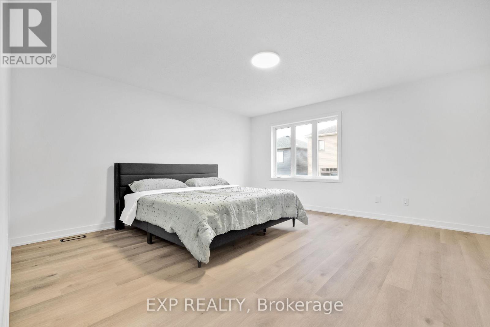 12 Marabrooke Street, Ottawa, Ontario  K2G 7A1 - Photo 21 - X12824450