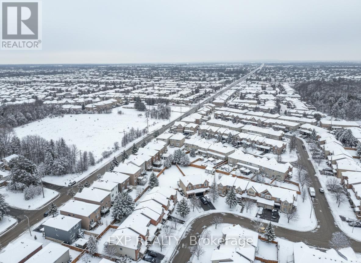 12 Marabrooke Street, Ottawa, Ontario  K2G 7A1 - Photo 36 - X12824450