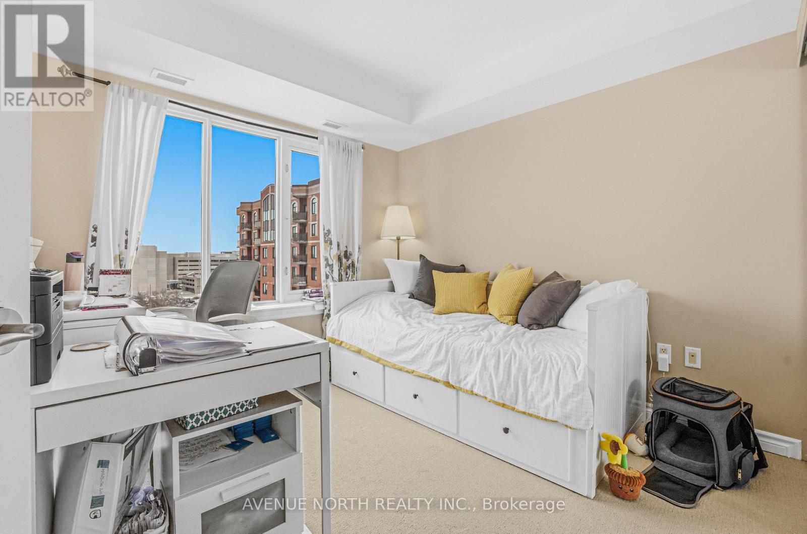 812 - 314 Central Park Drive, Ottawa, Ontario K2C 0R2 - Photo 12 - X12824464