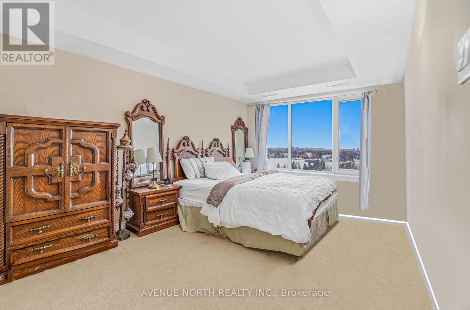 812 - 314 Central Park Drive, Ottawa, Ontario K2C 0R2 - Photo 8 - X12824464