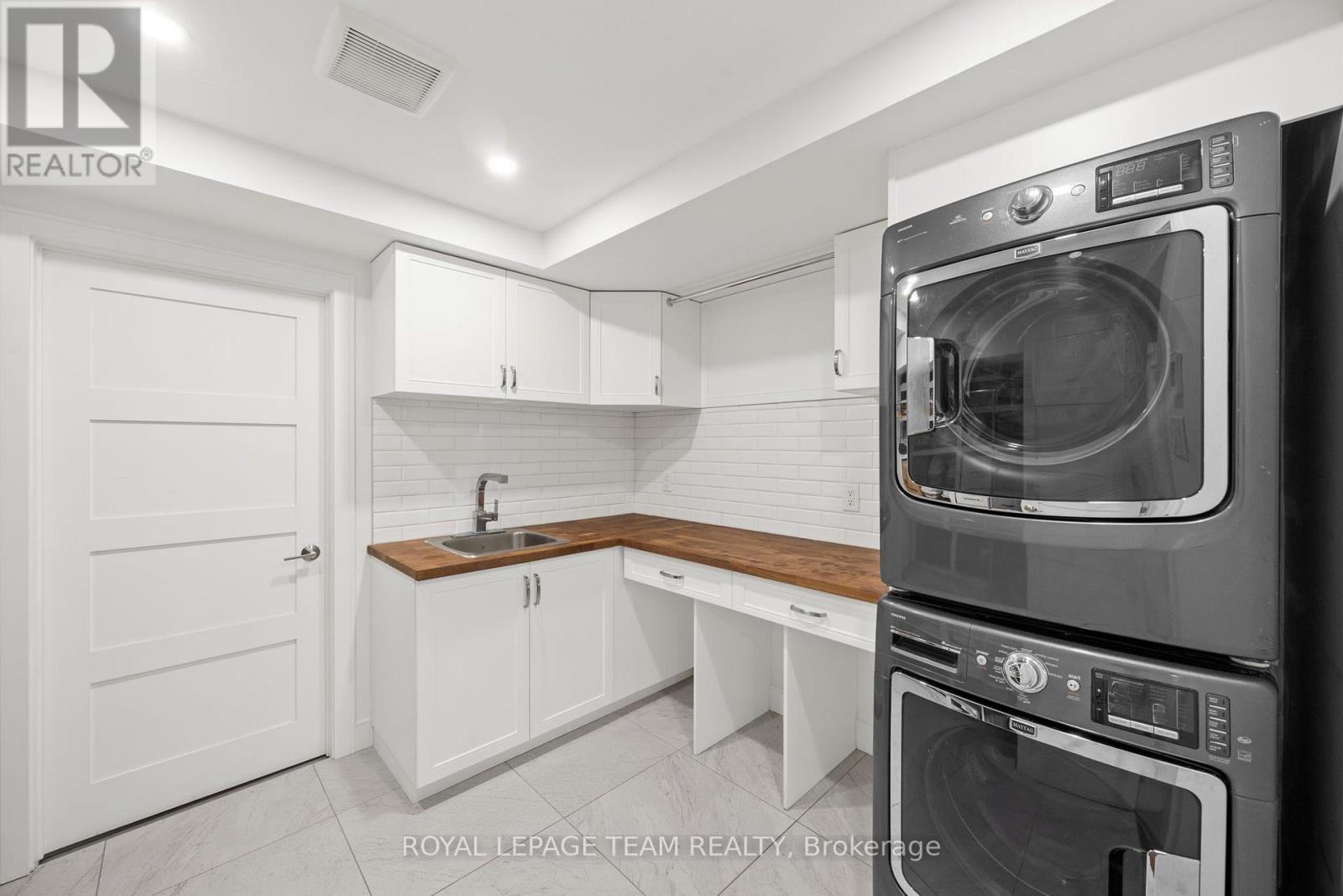 28 Maplehill Way, Ottawa, Ontario  K2C 3H1 - Photo 40 - X12824502