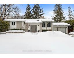 28 MAPLEHILL WAY, Ottawa, Ontario