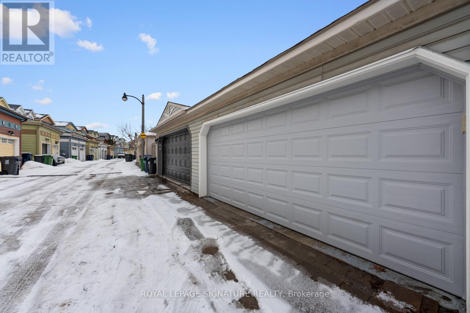 101 Boardwalk Drive, Toronto, Ontario  M4L 3X9 - Photo 43 - E12822556