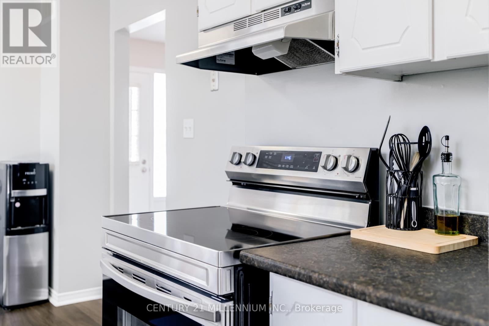 72 Karen Court, Orangeville, Ontario  L9W 3S3 - Photo 23 - W12824422