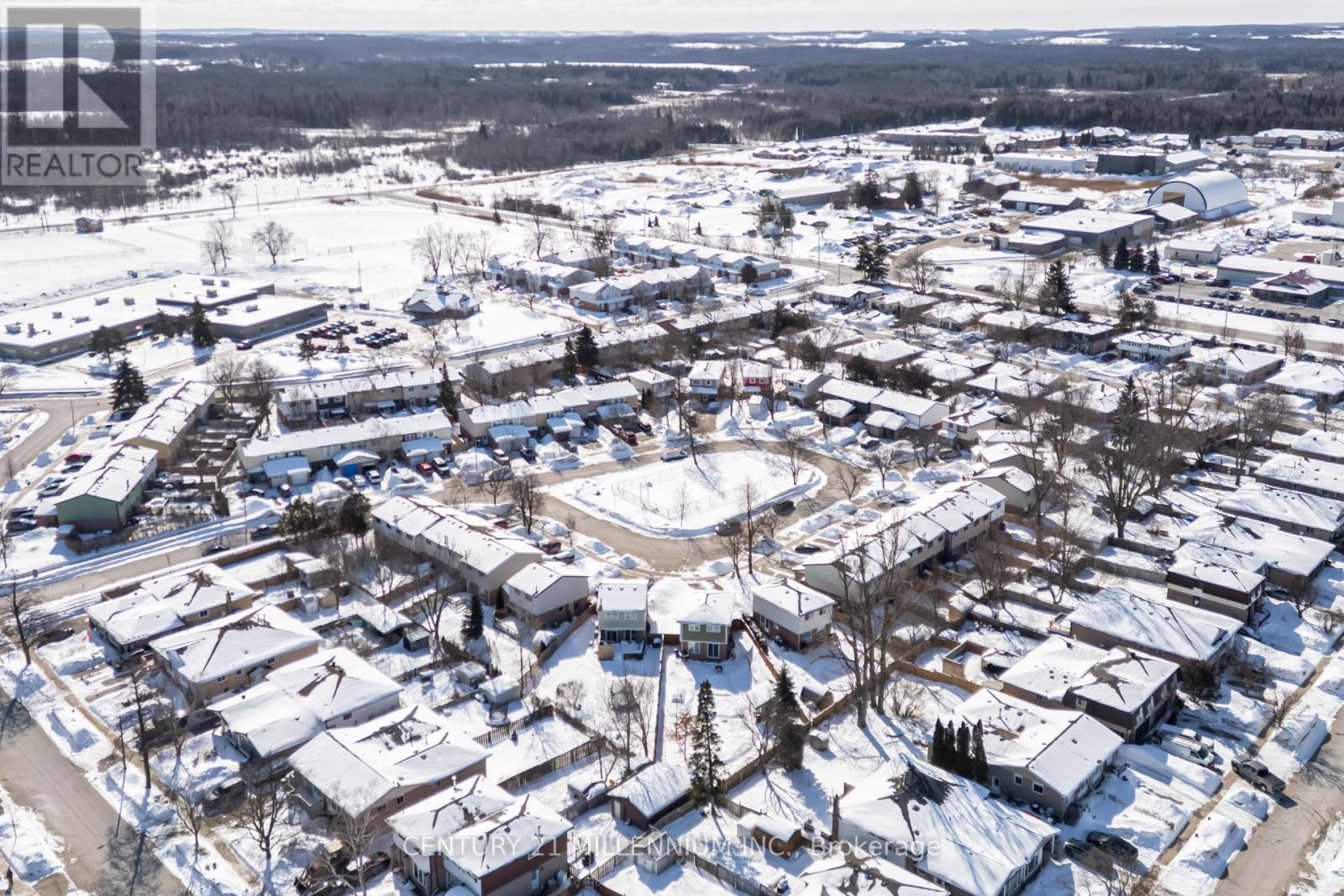 72 Karen Court, Orangeville, Ontario  L9W 3S3 - Photo 46 - W12824422