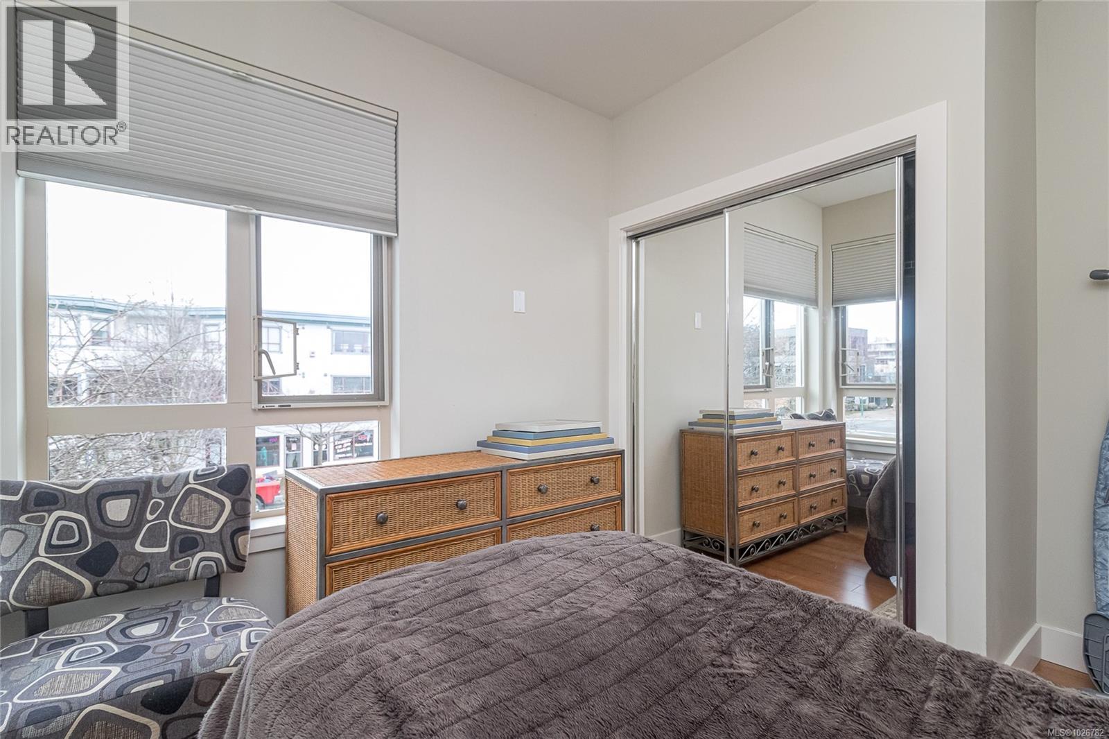 9710 Fifth St, Sidney, British Columbia  V8V 0B3 - Photo 17 - 1026782