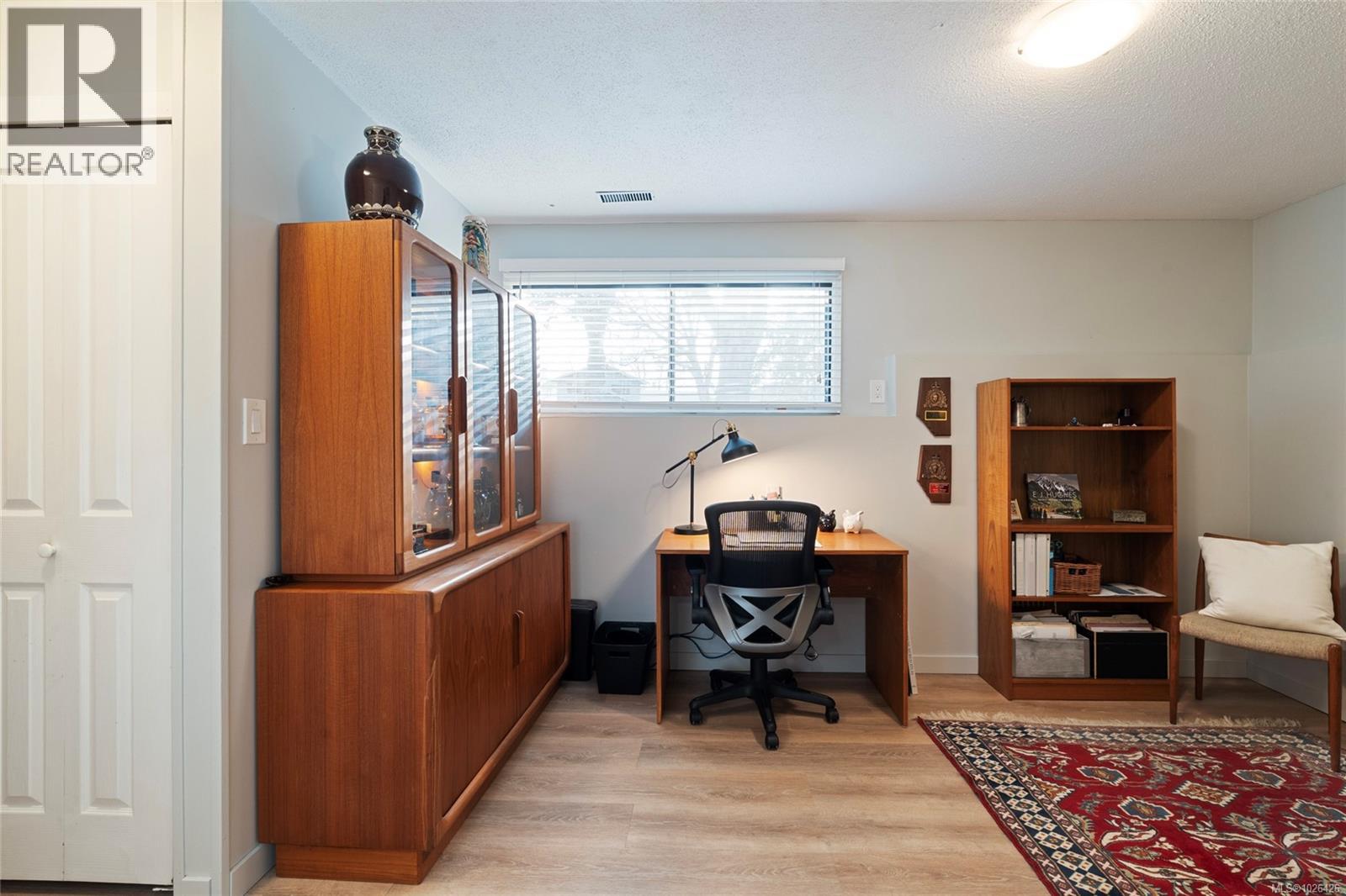 1662 Barksdale Dr, Saanich, British Columbia  V8N 4Z8 - Photo 61 - 1026426