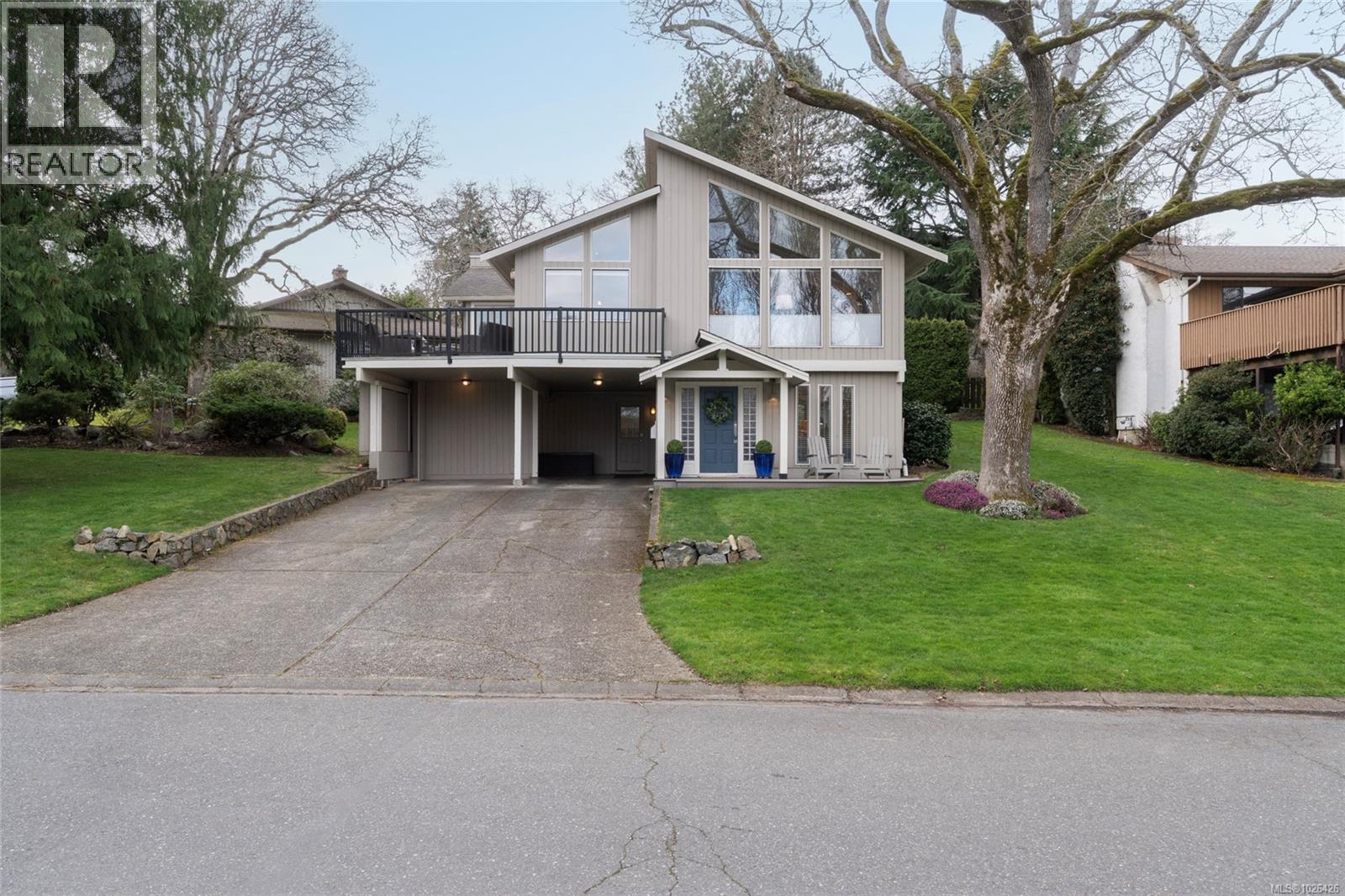 1662 Barksdale Dr, Saanich, British Columbia  V8N 4Z8 - Photo 81 - 1026426