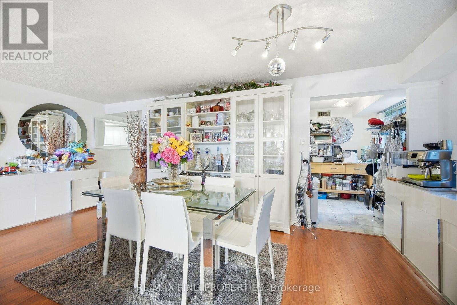 1203 - 33 University Avenue, Toronto, Ontario  M5J 2S7 - Photo 13 - C12824456