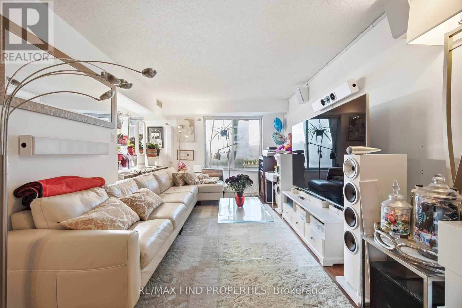 1203 - 33 University Avenue, Toronto, Ontario  M5J 2S7 - Photo 16 - C12824456