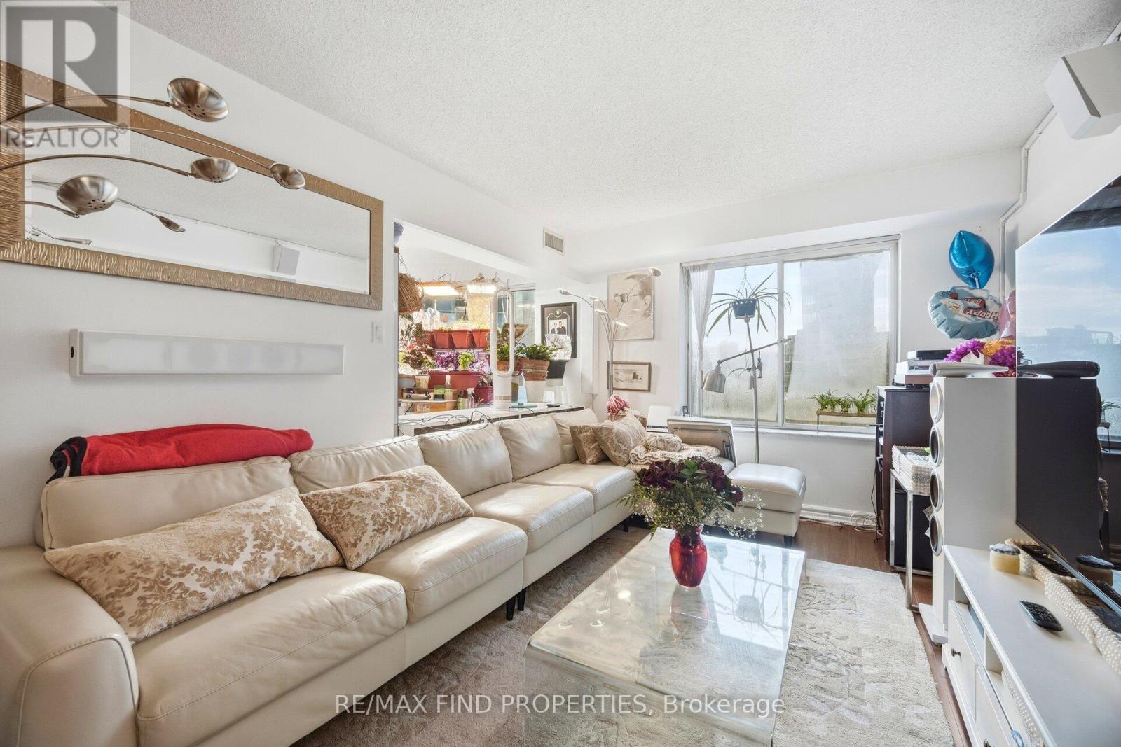 1203 - 33 University Avenue, Toronto, Ontario  M5J 2S7 - Photo 17 - C12824456