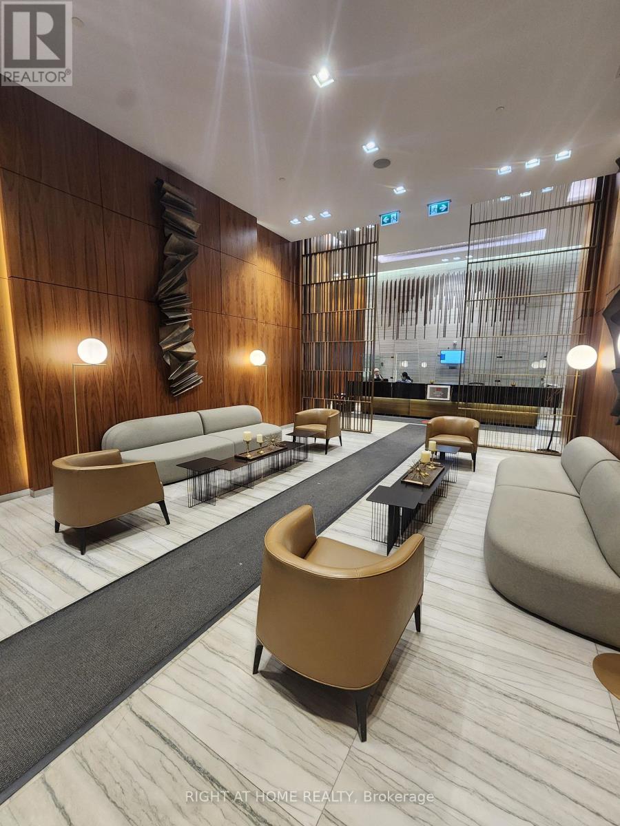 3808 - 8 Eglinton Avenue E, Toronto, Ontario  M4P 0C1 - Photo 1 - C12824572