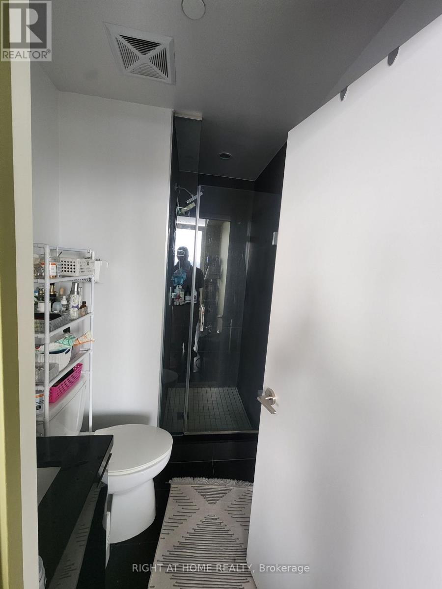 3808 - 8 Eglinton Avenue E, Toronto, Ontario  M4P 0C1 - Photo 18 - C12824572