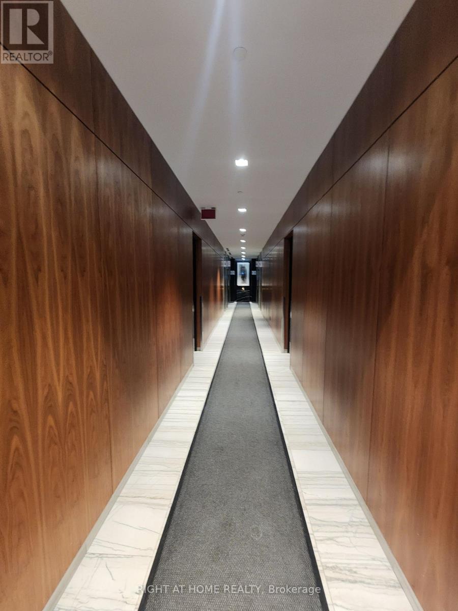 3808 - 8 Eglinton Avenue E, Toronto, Ontario  M4P 0C1 - Photo 4 - C12824572