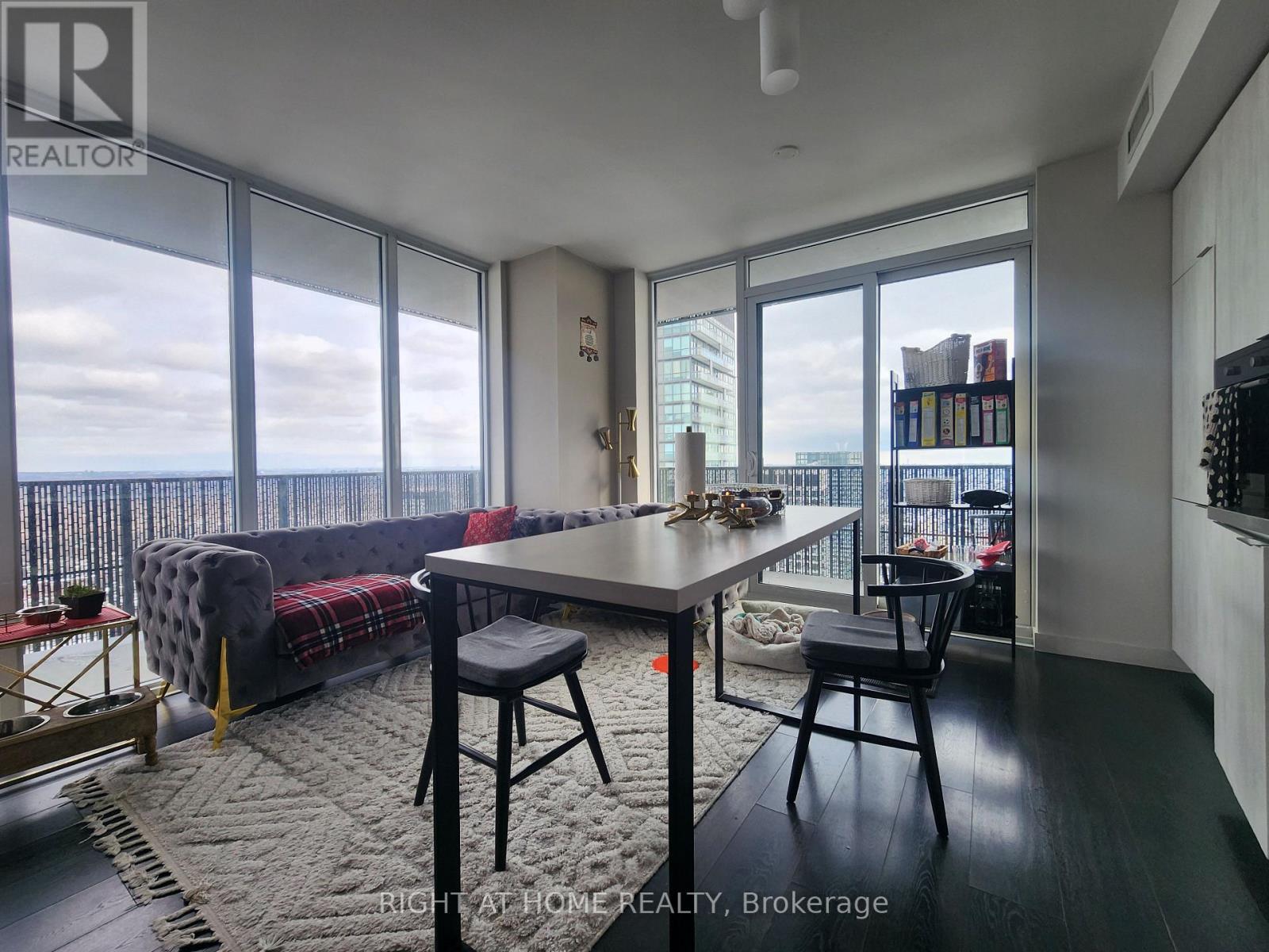 3808 - 8 Eglinton Avenue E, Toronto, Ontario  M4P 0C1 - Photo 7 - C12824572