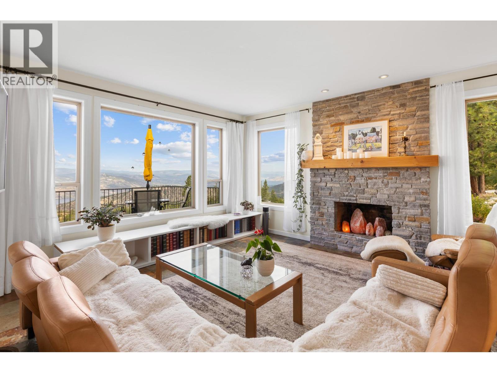 2286 Carmi Road, Penticton, British Columbia  V2A 8V5 - Photo 8 - 10375269