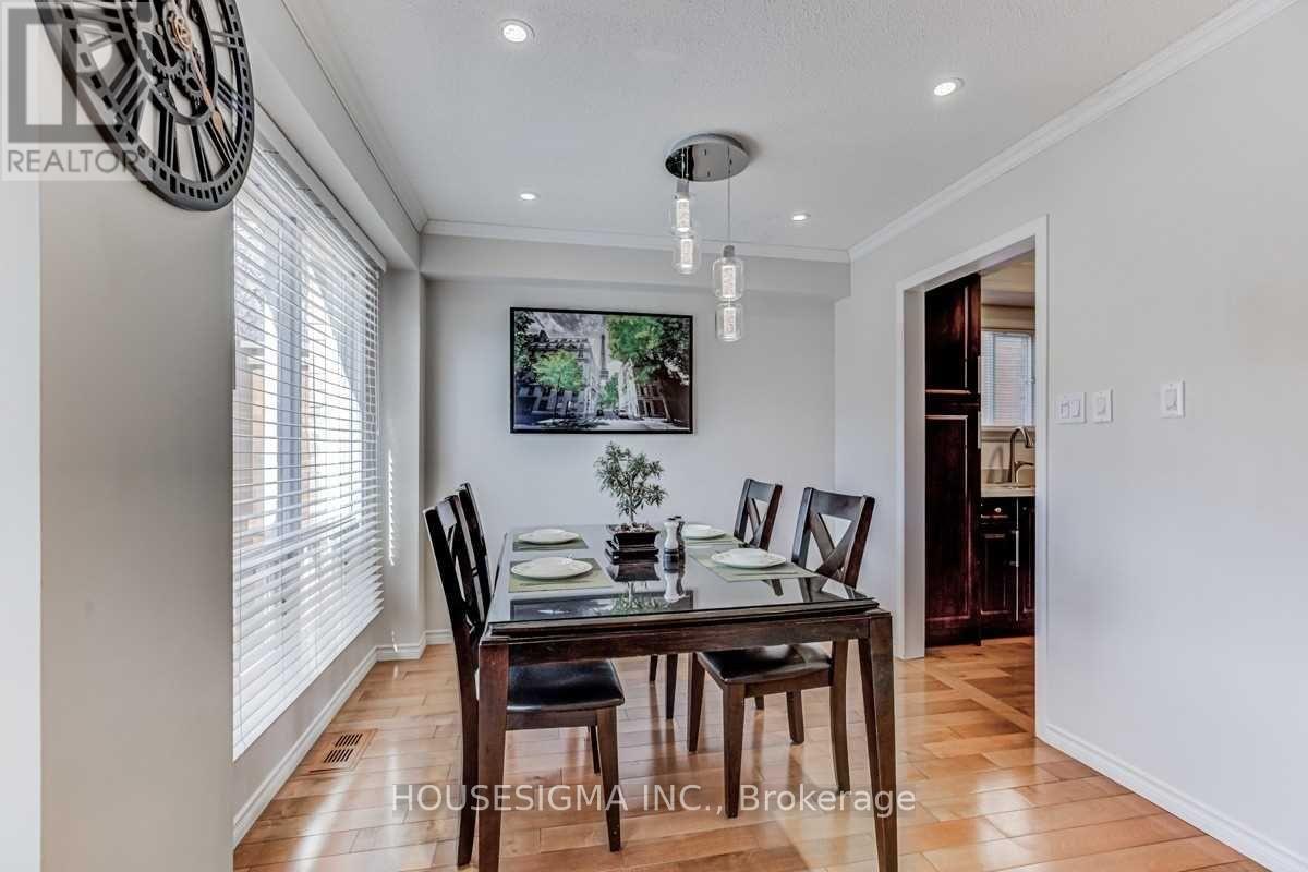 18 Fisher Crescent, Ajax (Central West), Ontario  L1T 2E6 - Photo 8 - E12824428