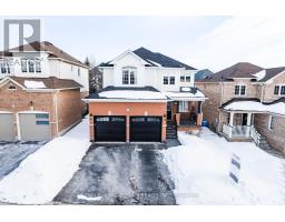 589 GREENHILL AVENUE, Oshawa, Ontario