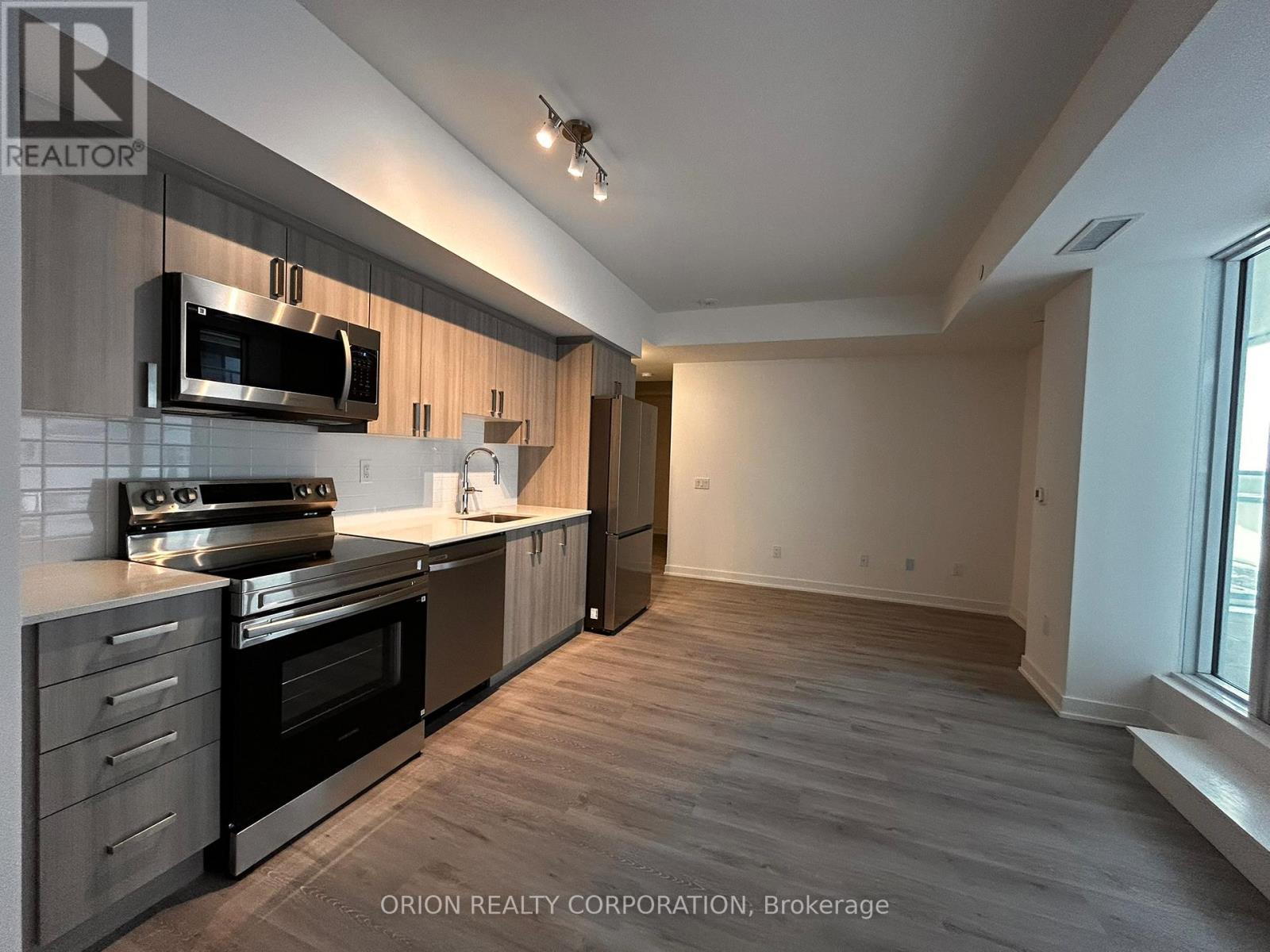 214 - 1010 Sandy Beach Road, Pickering (Bay Ridges), Ontario  L1W 0C7 - Photo 13 - E12824600