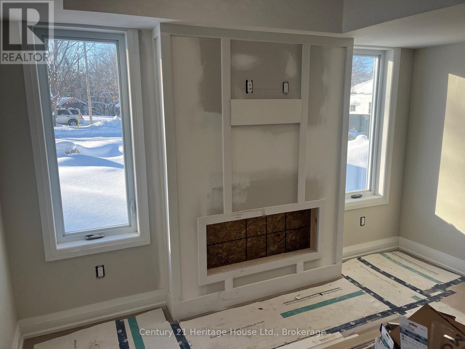 4 - 229 Bruce Street S, West Grey, Ontario  N0G 1R0 - Photo 7 - X12468225