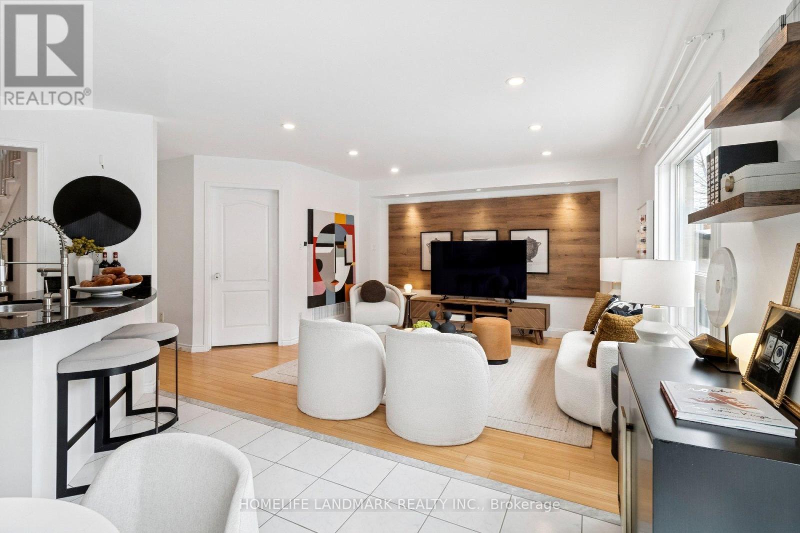 239 Fred Mclaren Boulevard, Markham, Ontario  L6E 1T1 - Photo 11 - N12824460