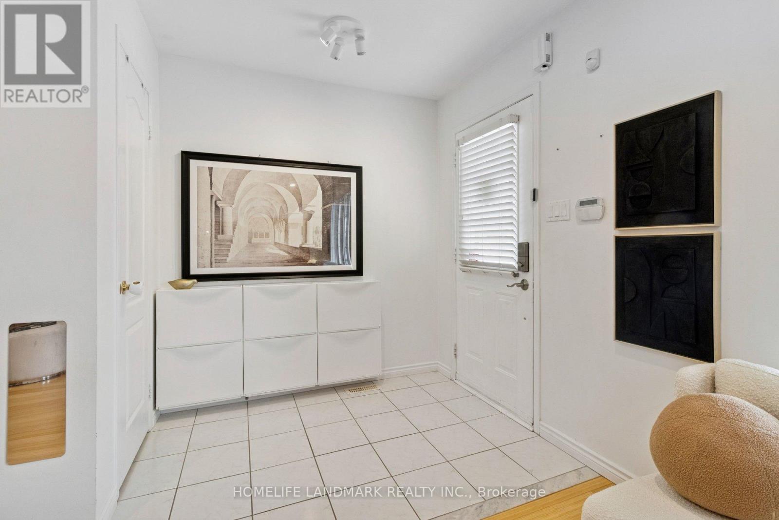 239 Fred Mclaren Boulevard, Markham, Ontario  L6E 1T1 - Photo 2 - N12824460