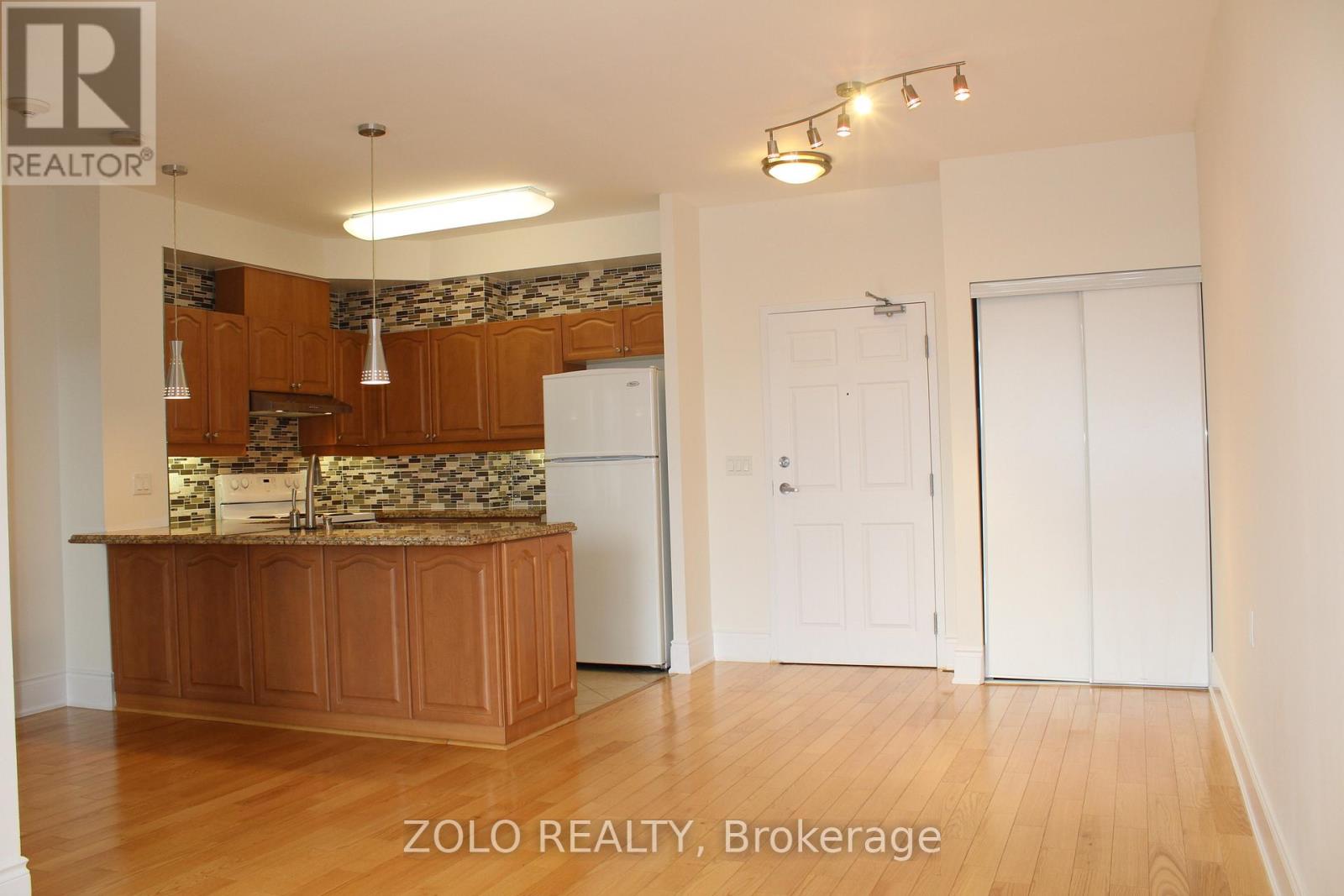 406 - 15450 Yonge Street, Aurora, Ontario  L4G 0K1 - Photo 19 - N12824514