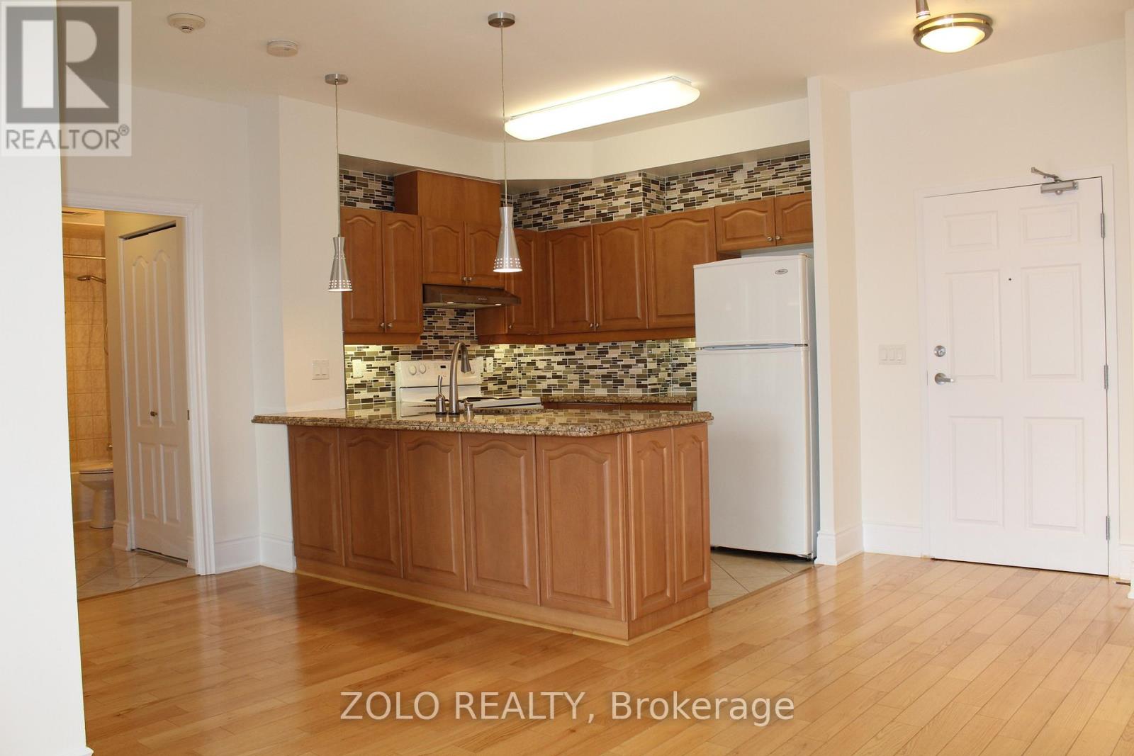 406 - 15450 Yonge Street, Aurora, Ontario  L4G 0K1 - Photo 6 - N12824514