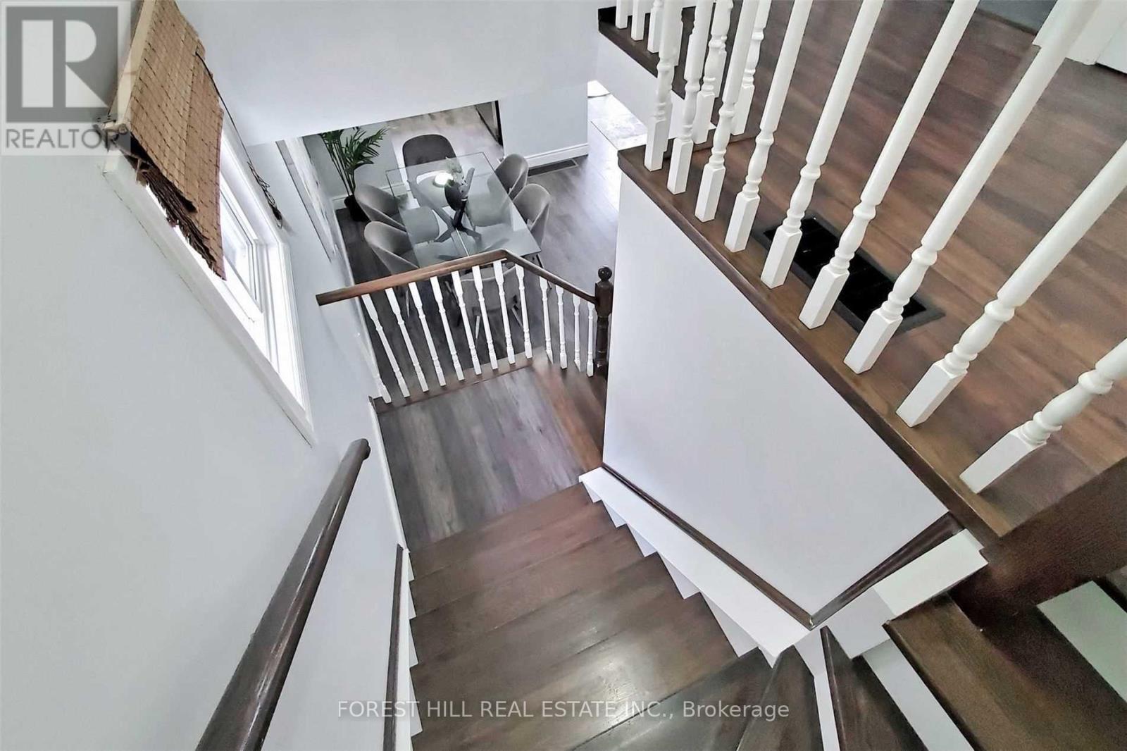 213 Hickling Trail, Barrie (Grove East), Ontario  L4M 5W6 - Photo 21 - S12824508