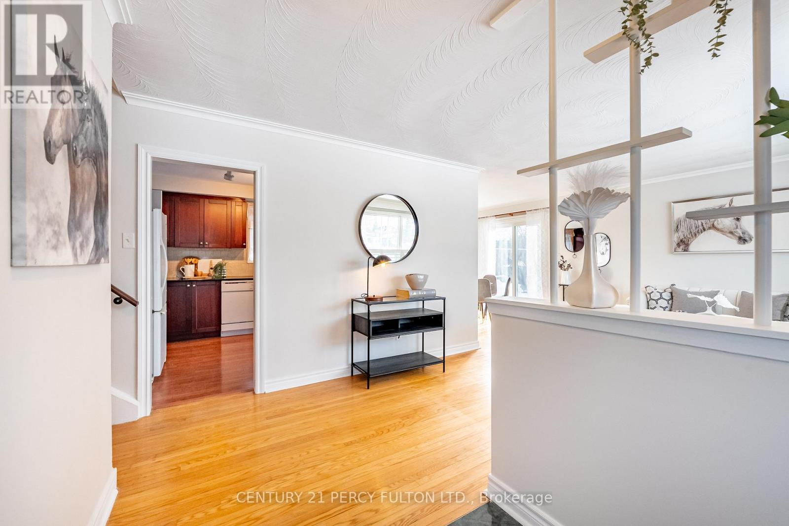 1 Marcella Street, Toronto, Ontario  M1G 1K7 - Photo 4 - E12819206