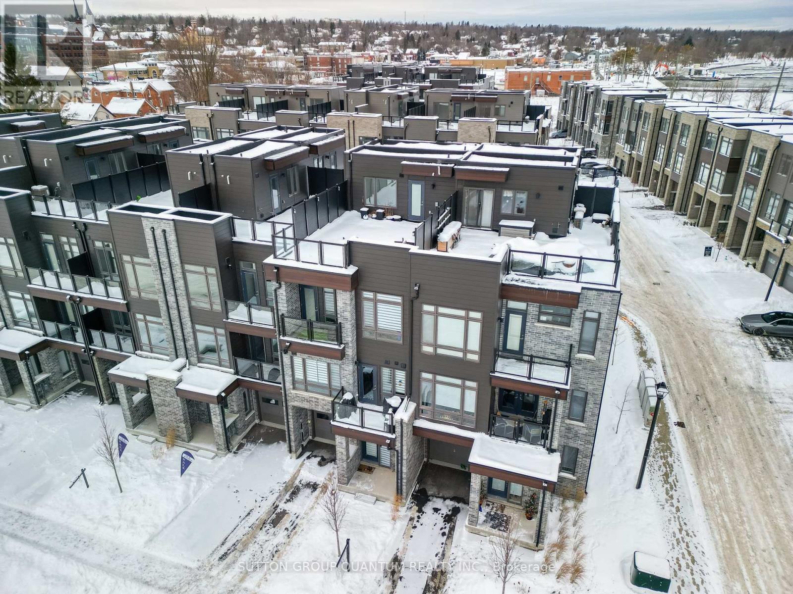 158 Elgin Street, Orillia, Ontario  L3V 1R2 - Photo 29 - S12792092