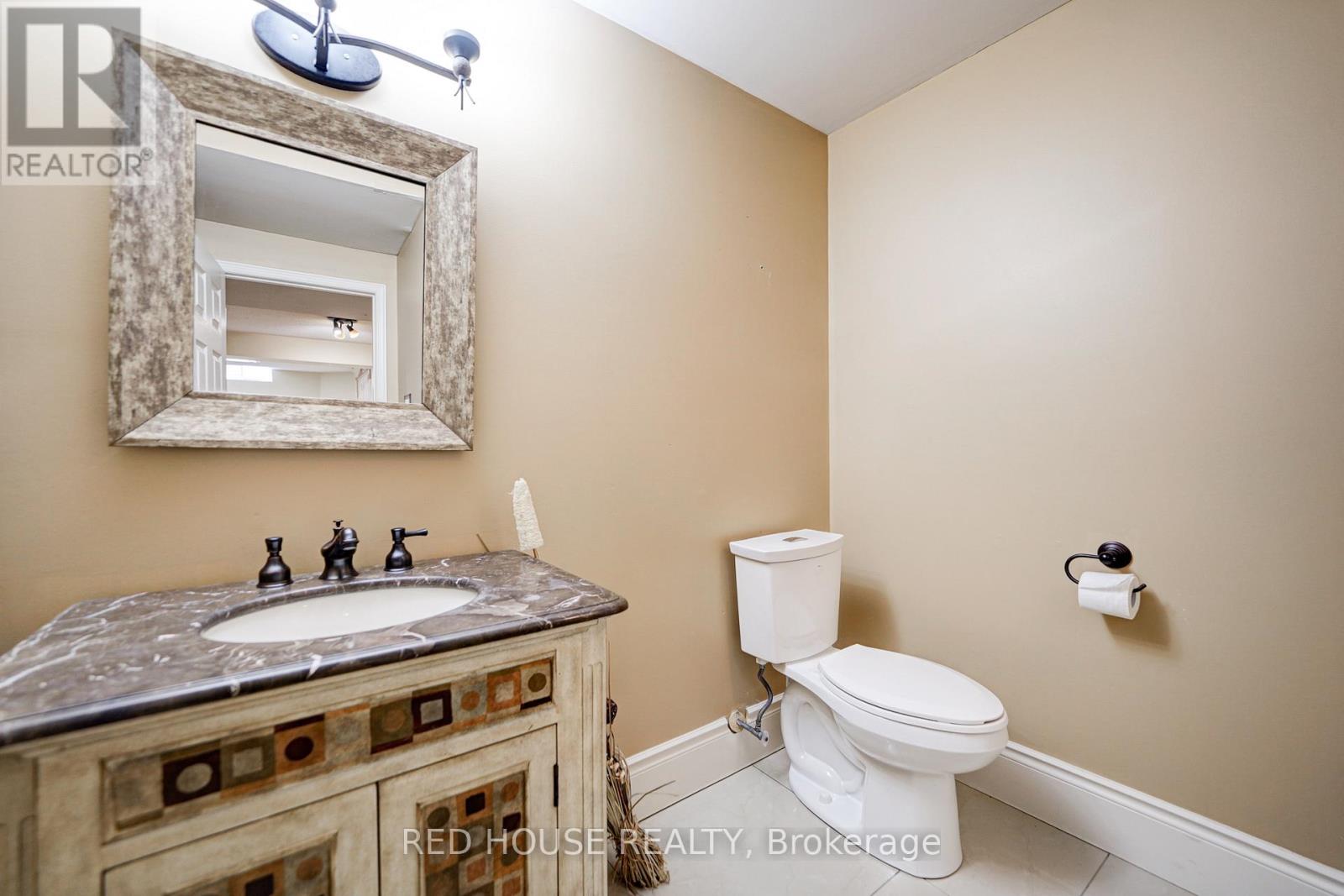 Bsmt - 4450 Mayflower Drive, Mississauga, Ontario  L5R 1S6 - Photo 3 - W12824444