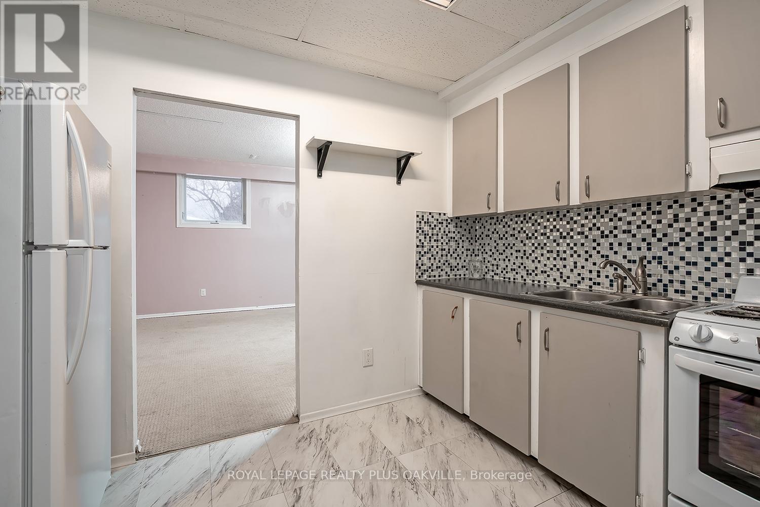 2339 Hixon Street, Oakville, Ontario  L6L 1T7 - Photo 23 - W12824452