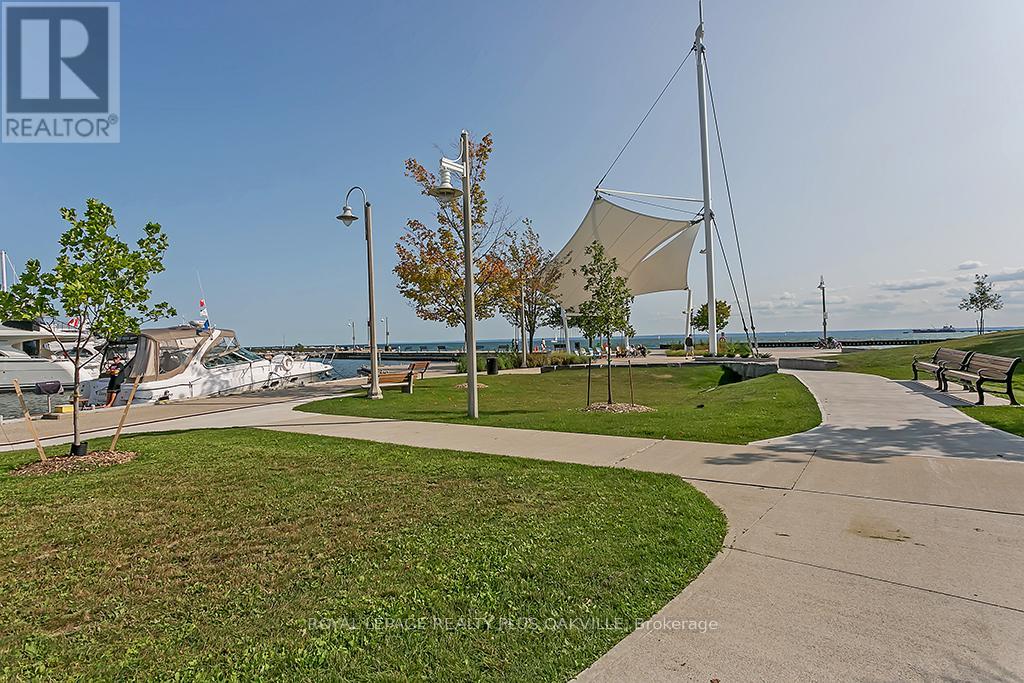 2339 Hixon Street, Oakville, Ontario  L6L 1T7 - Photo 35 - W12824452