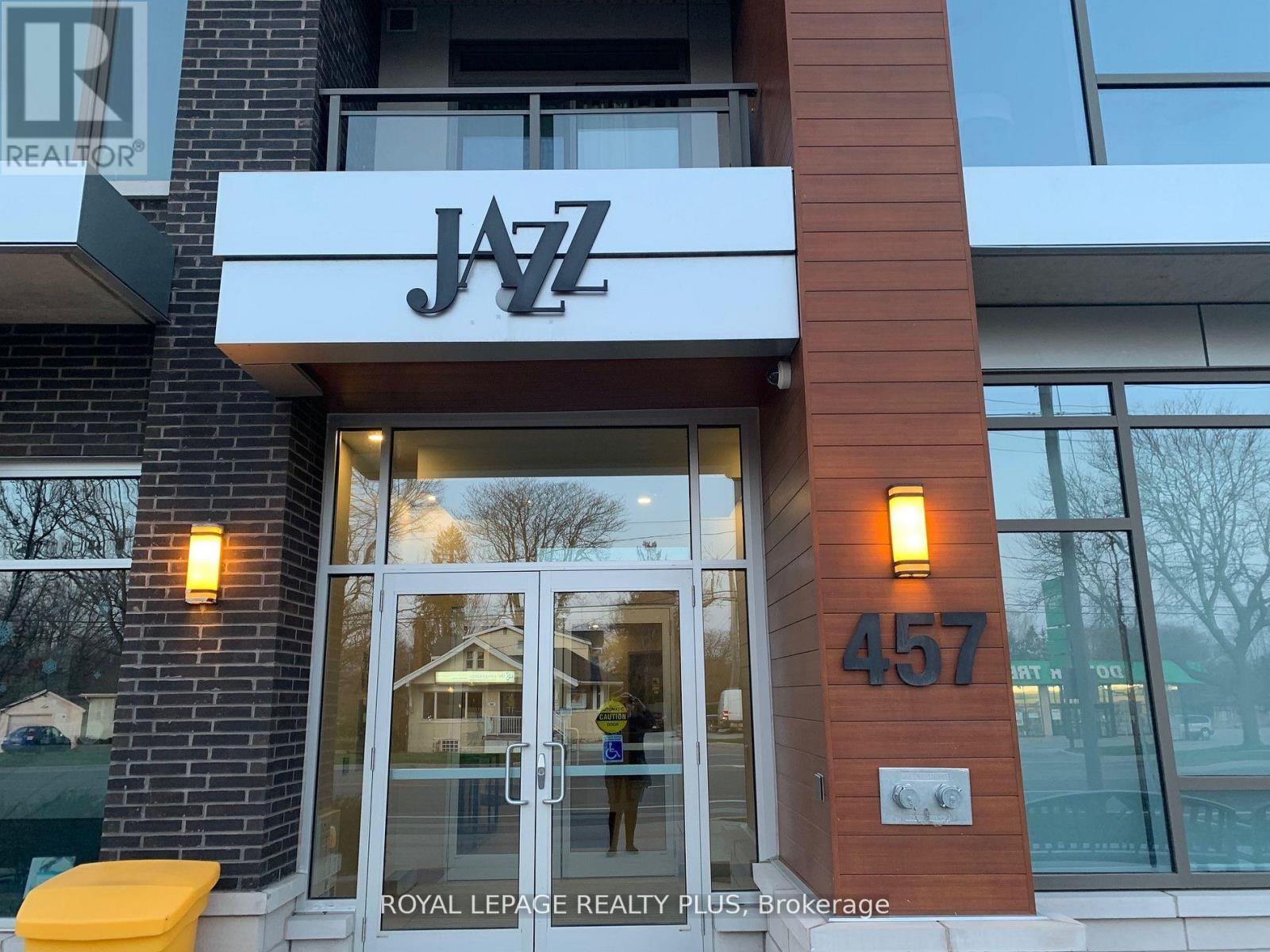 403 - 457 PLAINS ROAD, Burlington, Ontario