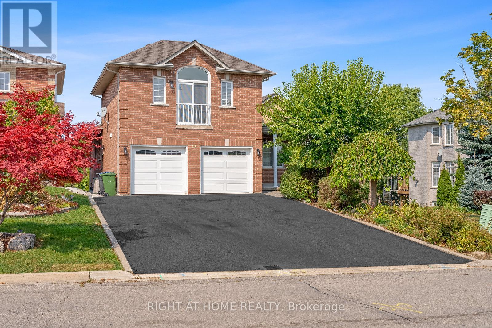 10 RIVERWOOD TERRACE, Caledon, Ontario