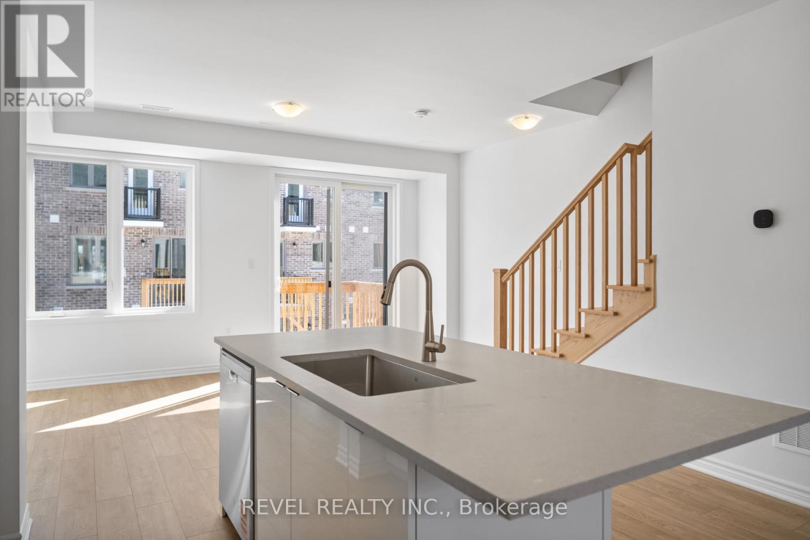 15 Yellow Rail Crescent, Brampton, Ontario  L7A 5M7 - Photo 13 - W12824512