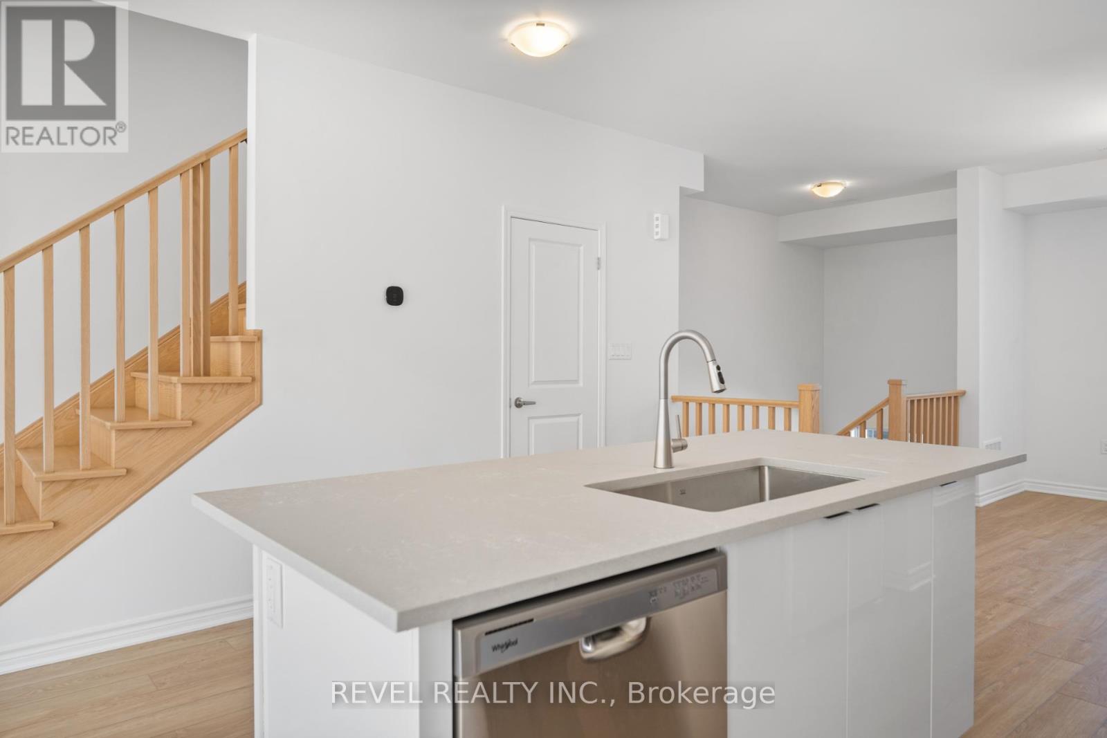 15 Yellow Rail Crescent, Brampton, Ontario  L7A 5M7 - Photo 14 - W12824512