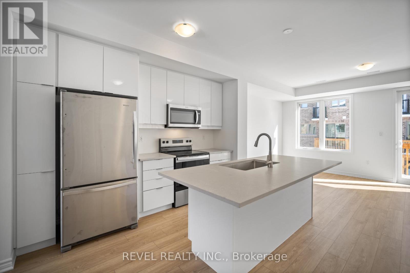 15 Yellow Rail Crescent, Brampton, Ontario  L7A 5M7 - Photo 5 - W12824512