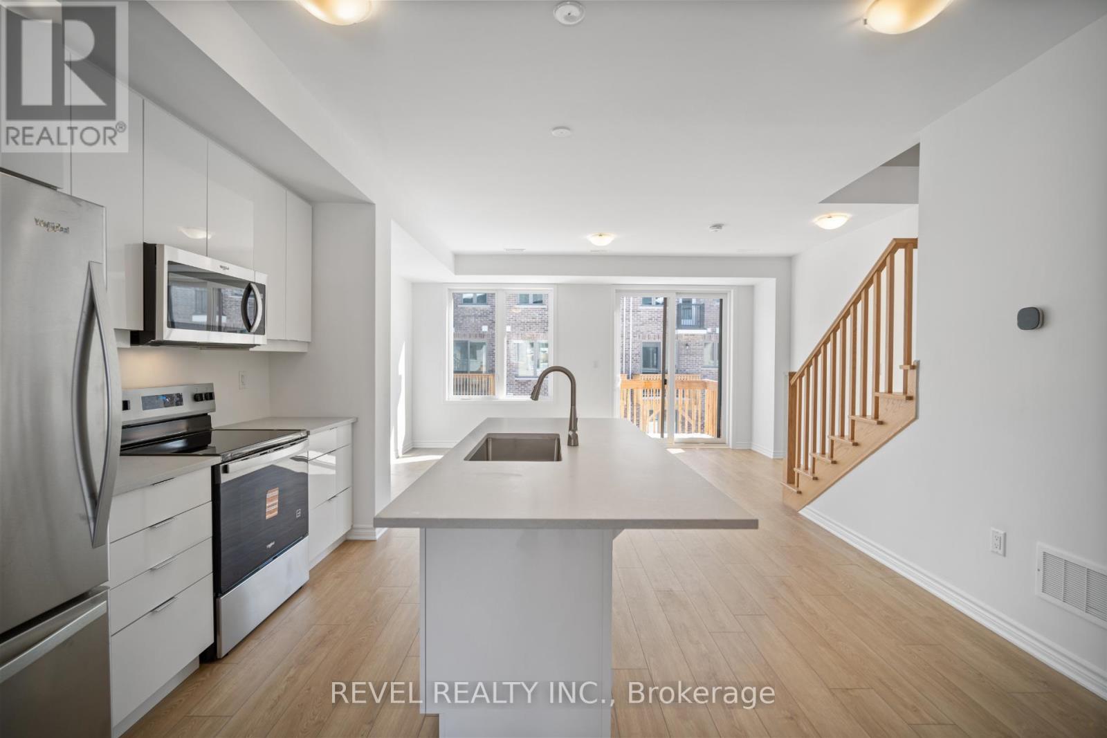 15 Yellow Rail Crescent, Brampton, Ontario  L7A 5M7 - Photo 6 - W12824512