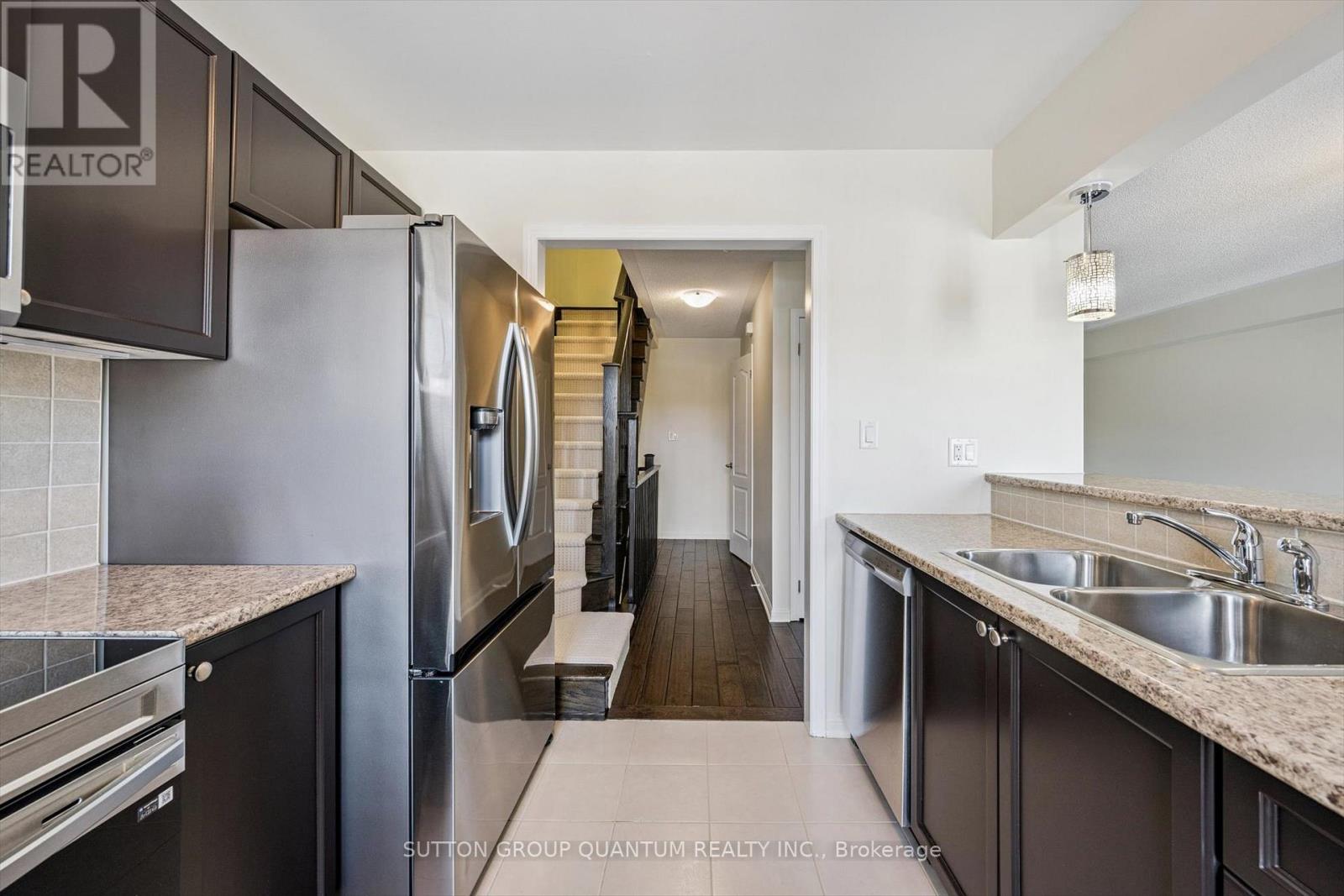 20 Deancrest Road, Brampton, Ontario  L7A 0W2 - Photo 12 - W12824530