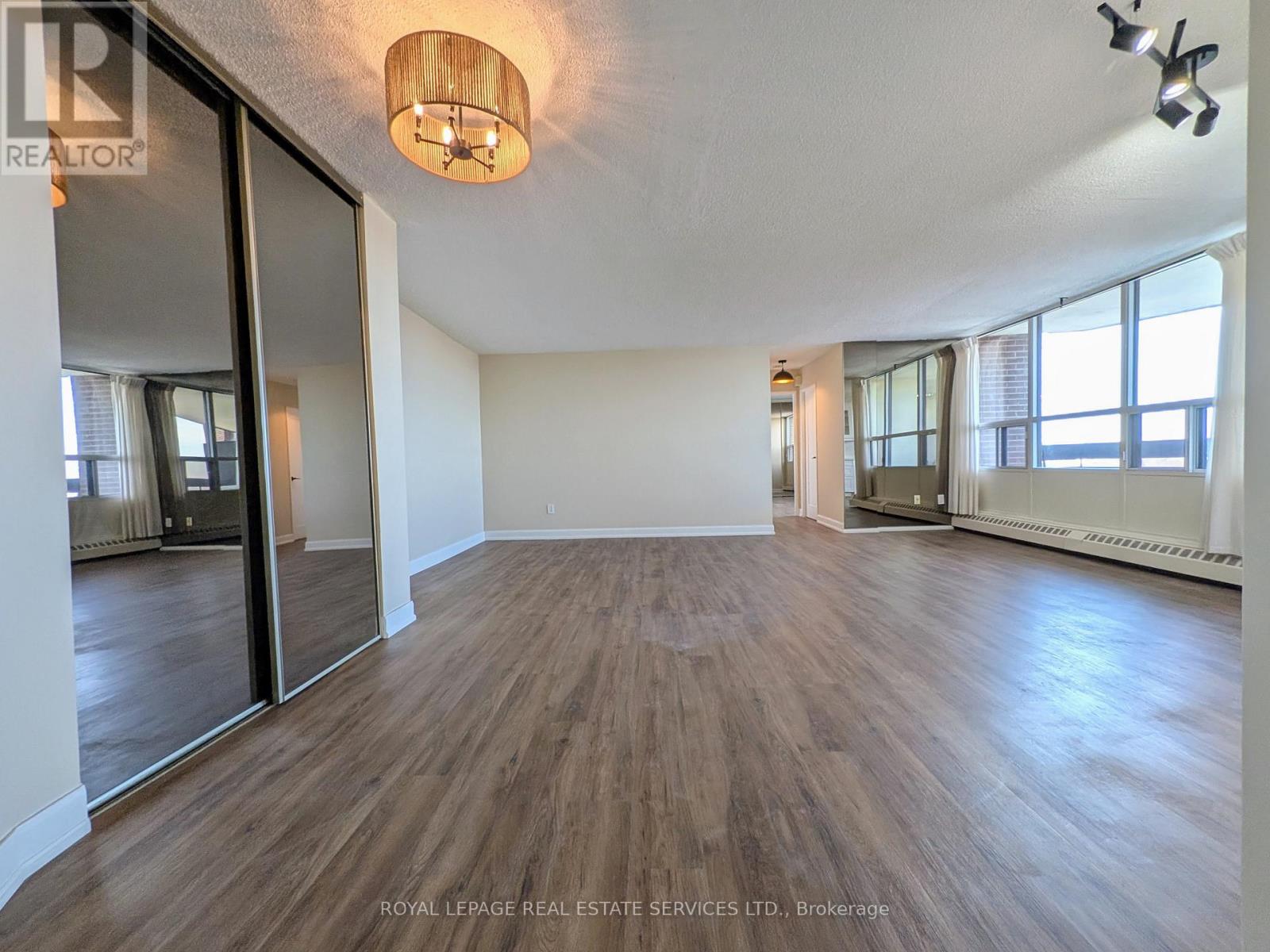 1202 - 335 Mill Road, Toronto (Eringate-Centennial-West Deane), Ontario  M9C 1Y6 - Photo 5 - W12824568