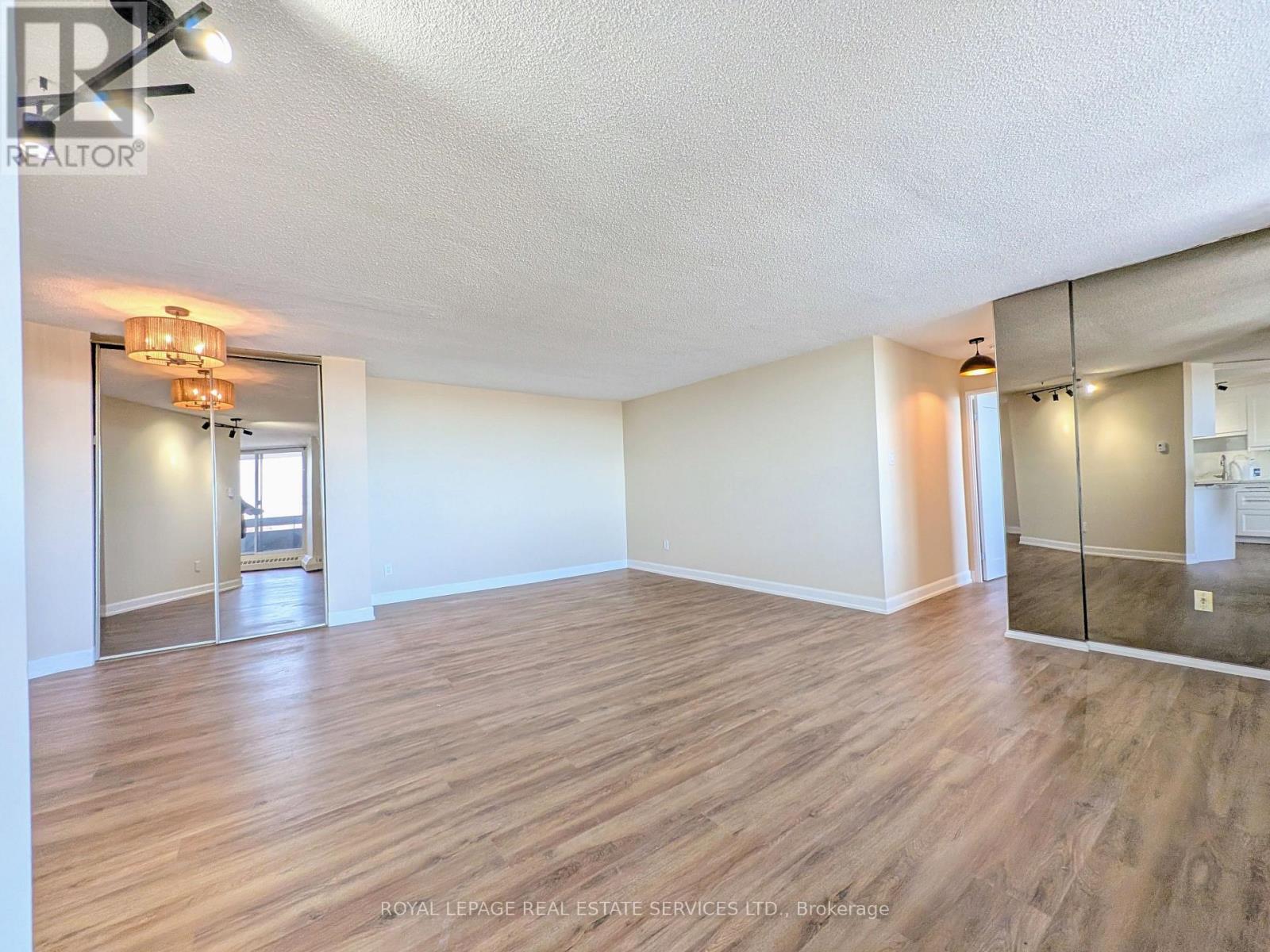 1202 - 335 Mill Road, Toronto (Eringate-Centennial-West Deane), Ontario  M9C 1Y6 - Photo 7 - W12824568