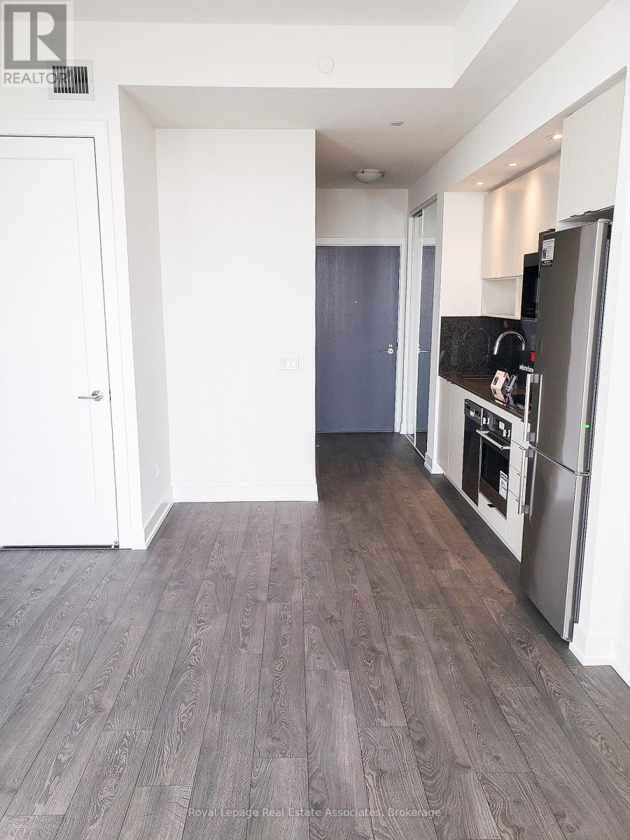 Ph15 - 9 Mabelle Avenue, Toronto, Ontario  M9A 0E1 - Photo 3 - W12824584